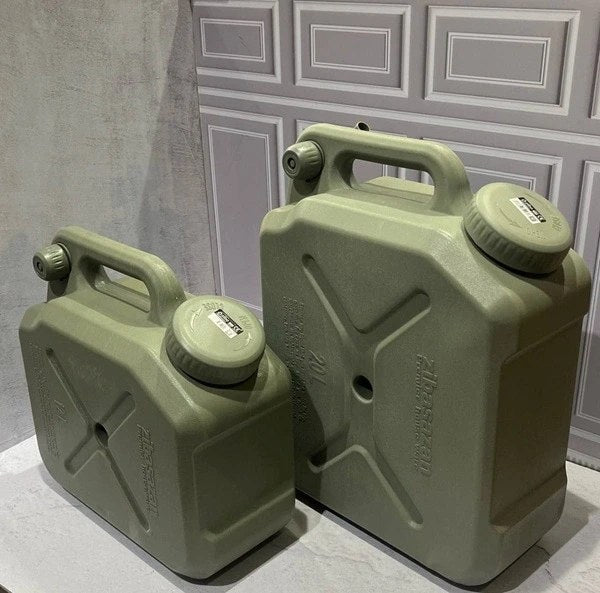 Ziba Oil Can & Jerry Can (Camel Barrel-Iran)