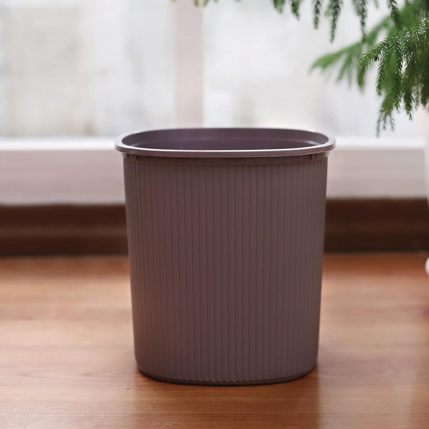 Duman Hiva Paper Dustbin (Stripped)