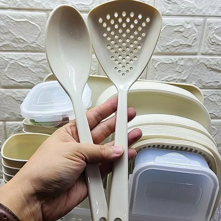 Limon Picnic Set 85 Pcs for 8 Person!