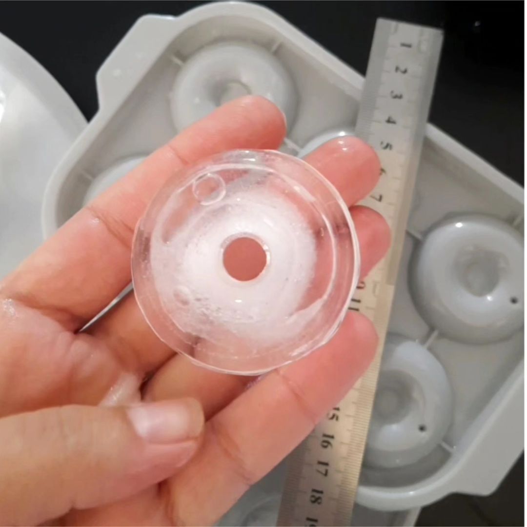 Duman Donut Ice Cub Tray