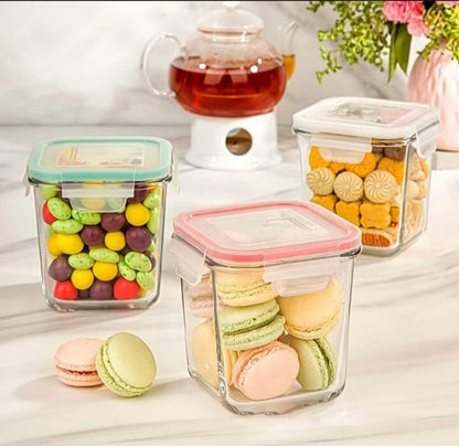 Limon Square Glass Container Four Lock (860-ml)