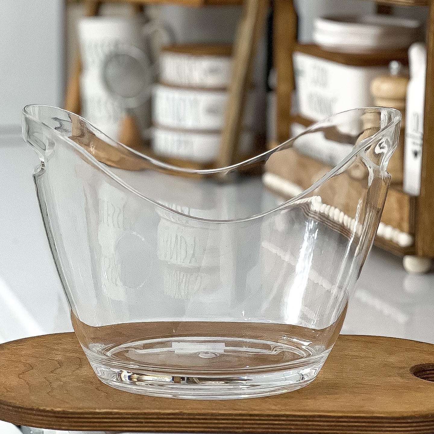 Limon Acrylic Serving Bowl 2-Liter