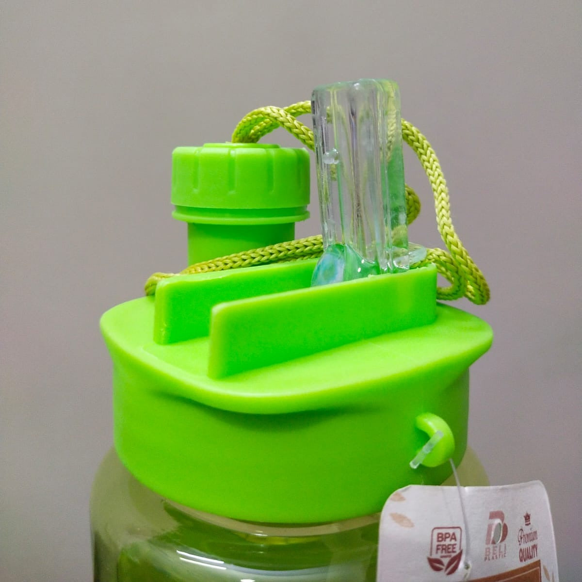 2 in 1 Kids School Water Bottle 600-ml (Sip & Straw)!