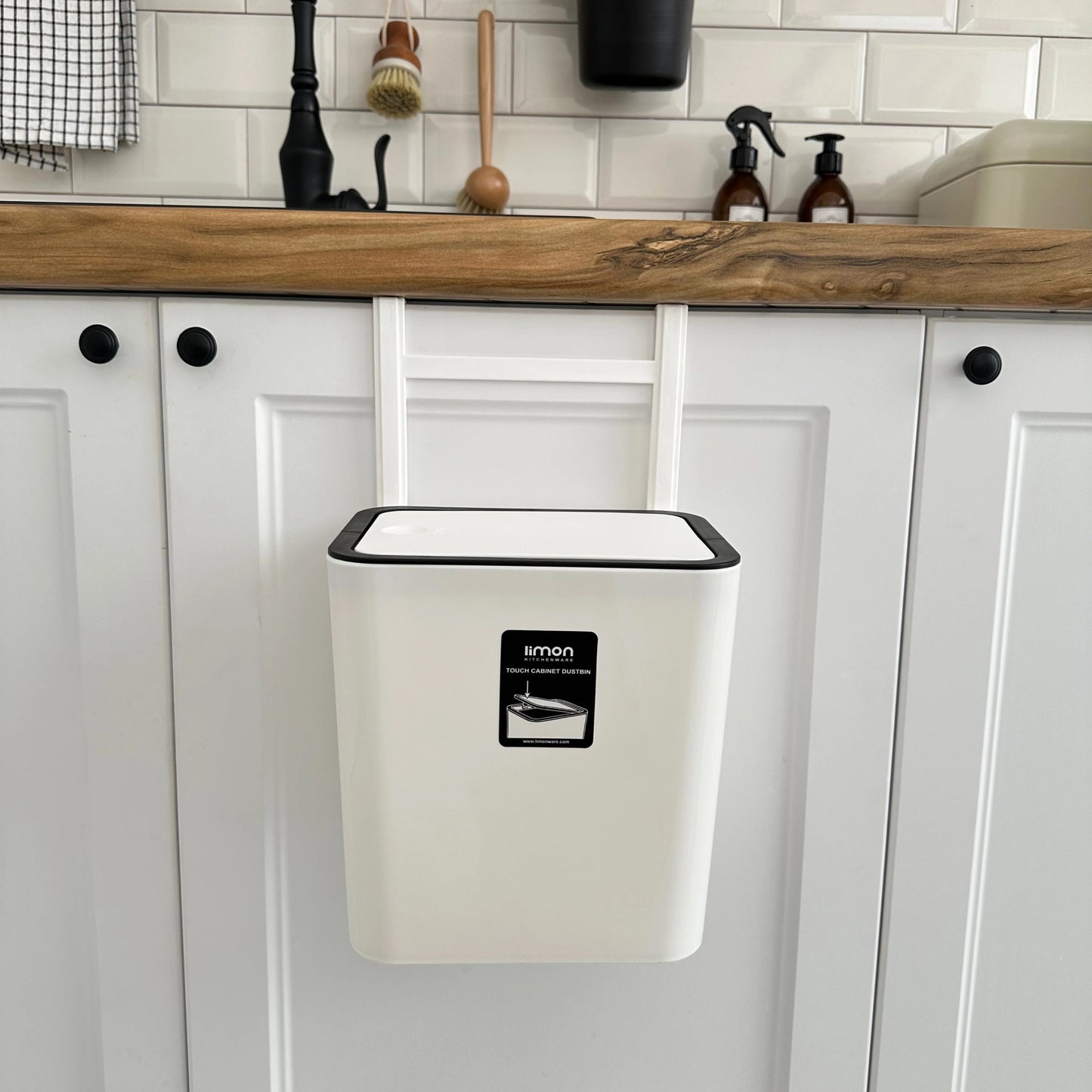 Limon Cabinet Door Dustbin Push Button 2-Liter