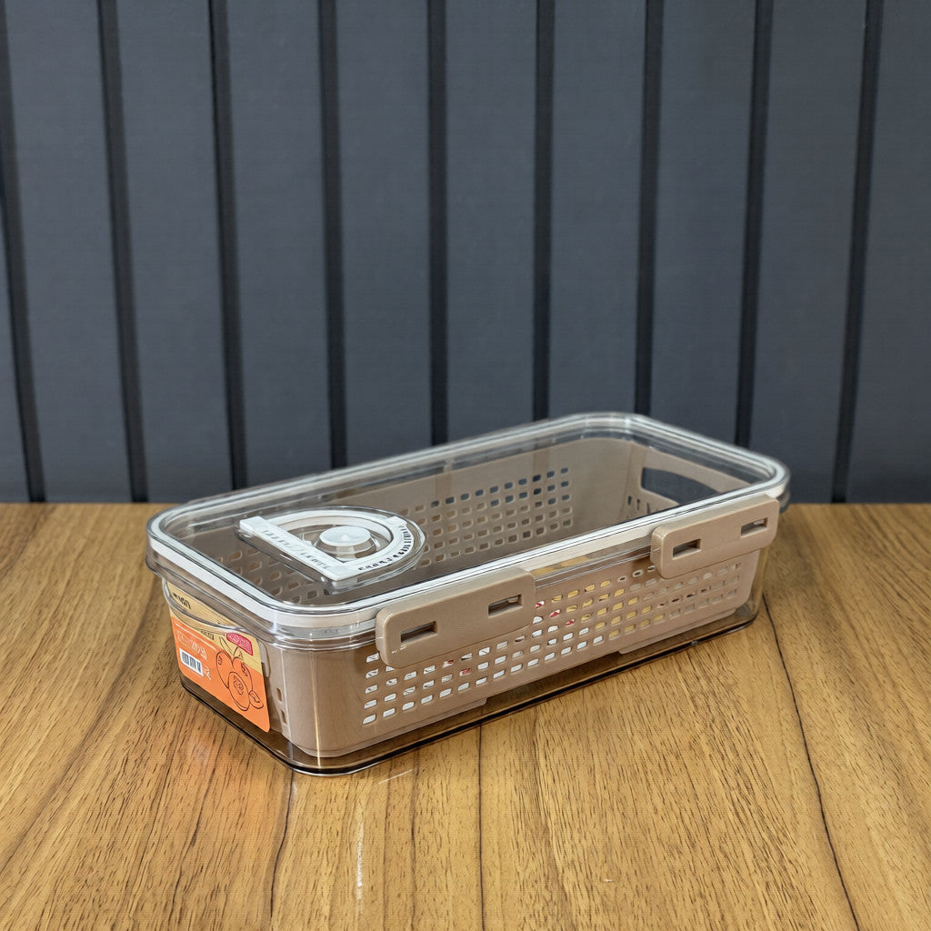 Limon Fridge Container with Dated Lids!