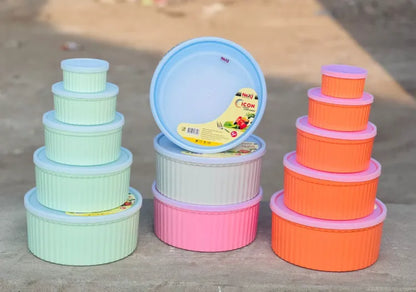 Next Icon Plastic Bowl Set with Rubber Lid 5-Pcs!