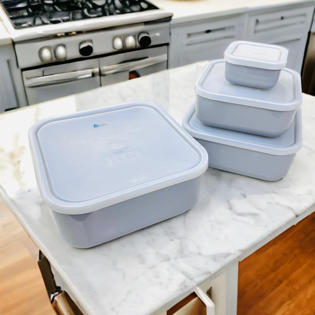 ZIBA Plastic Bowl Set with Airtight Lid 4-Pcs!