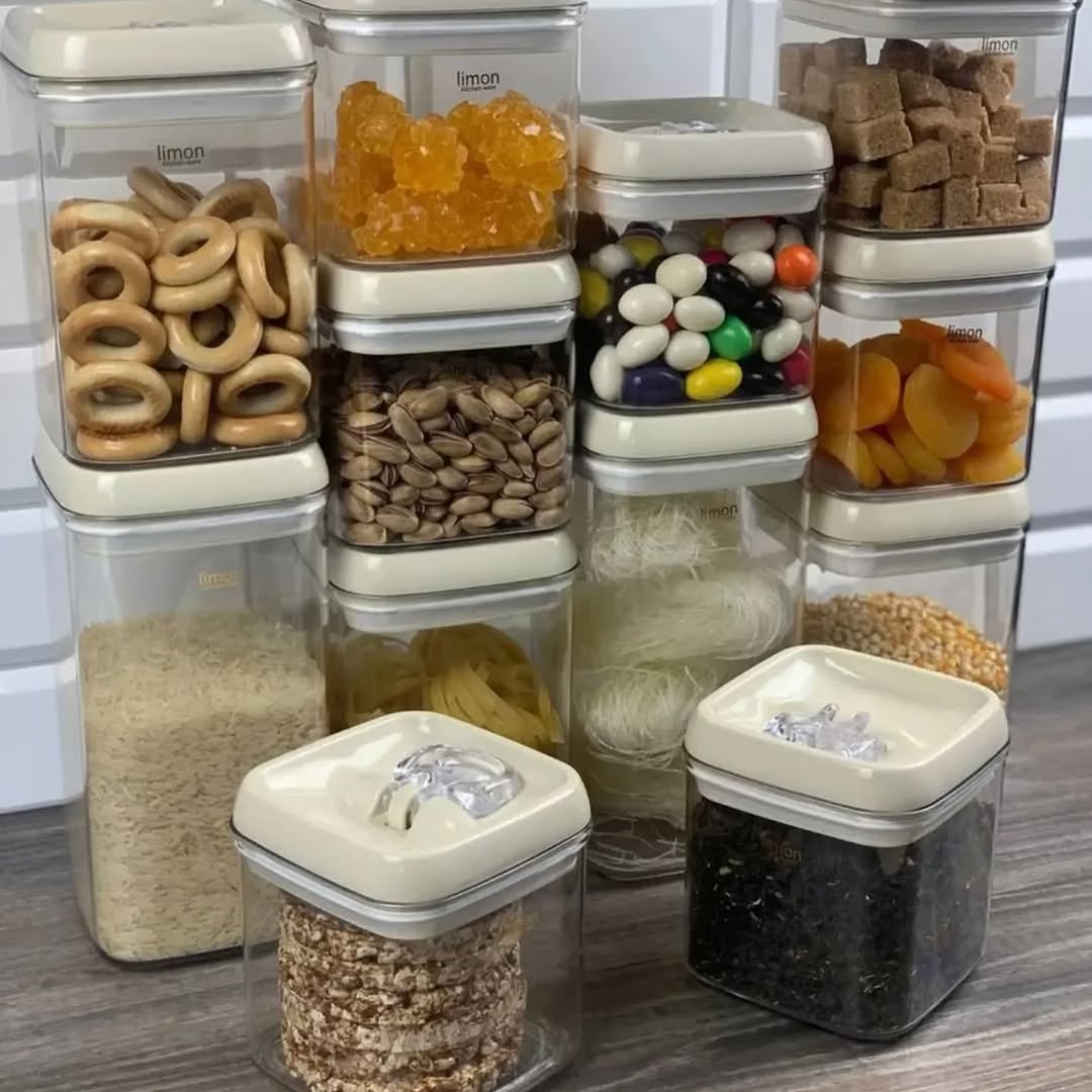 Limon Acrylic Thumb Canisters and Storage Jars (Square)