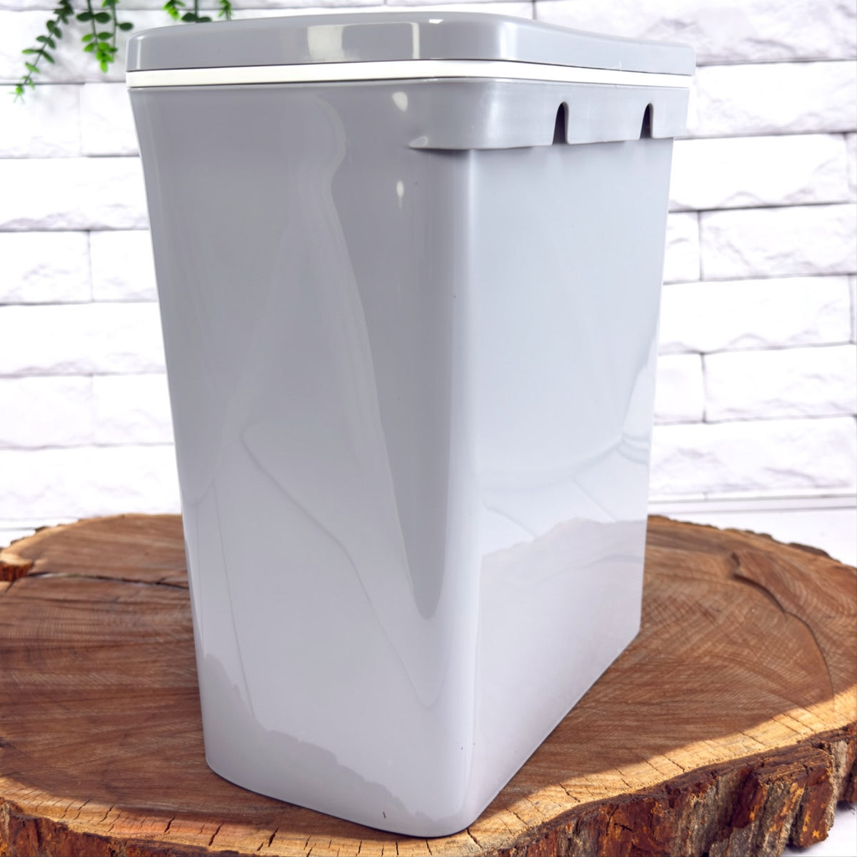 Ziba Cabinet Trash Bin or Cabinet Door Dustbin