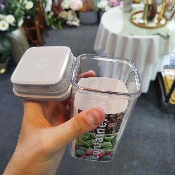 Limon Sarina Spice Canisters and Spice Jars (Square)