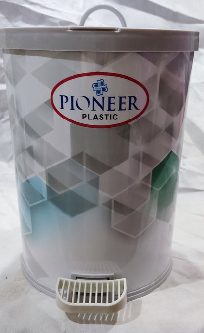 Pioneer Plastic Pedal Bin (Dustbin)!