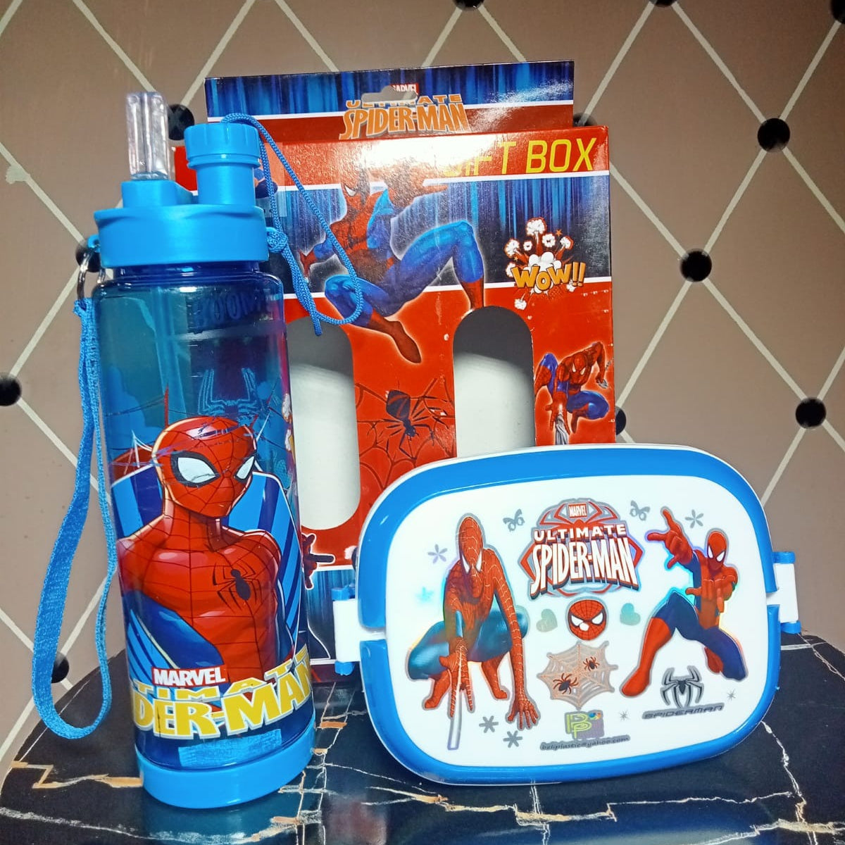 2 in 1-Lunch Box & Water Bottle Set 600-ml)!