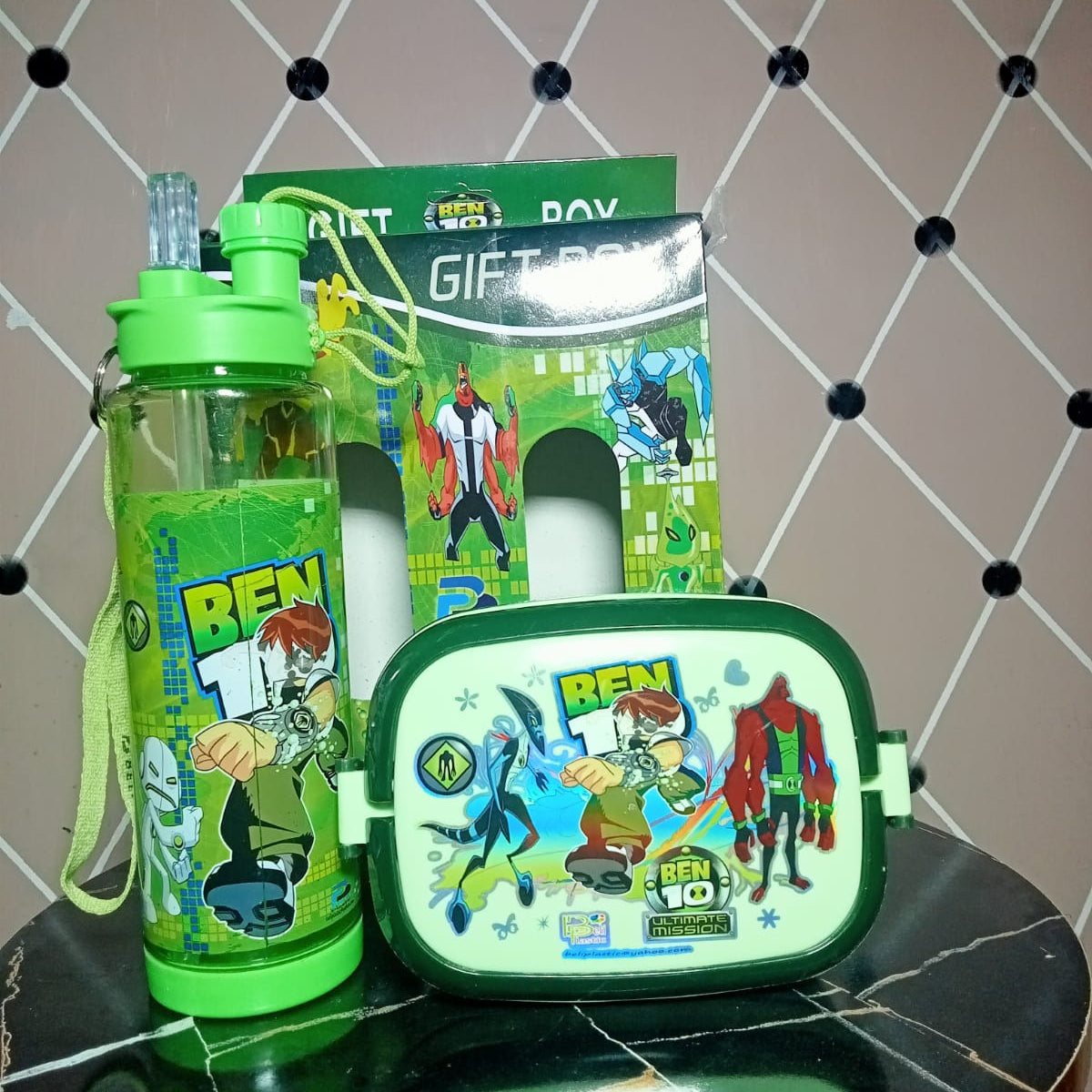 2 in 1-Lunch Box & Water Bottle Set 600-ml)!